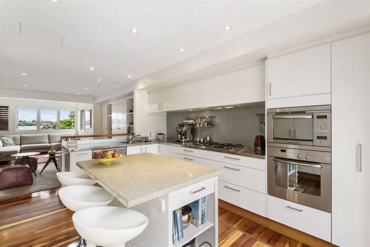 7 Eric Price Avenue Takapuna_10