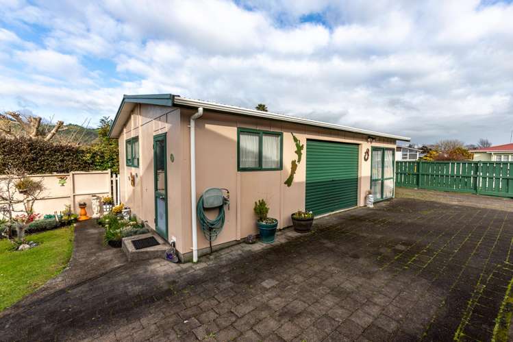 5 Norwood Road Paeroa_19