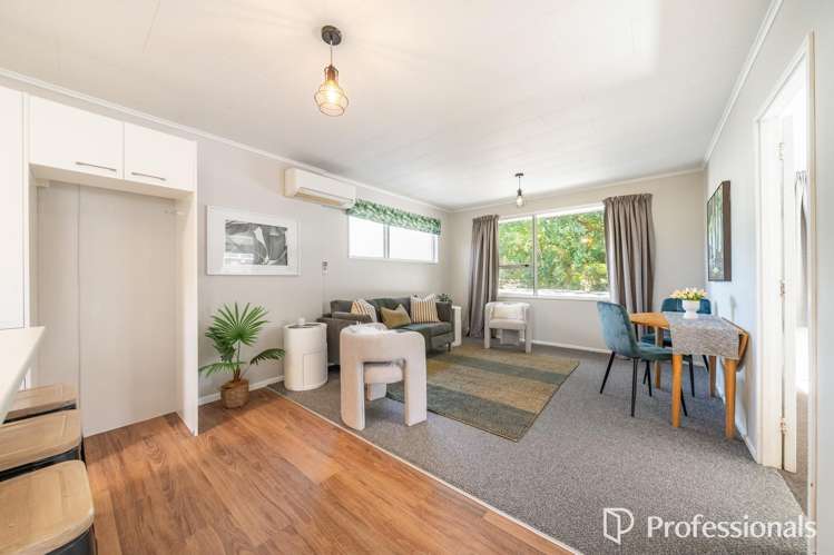 1b Owen Street Belmont_14