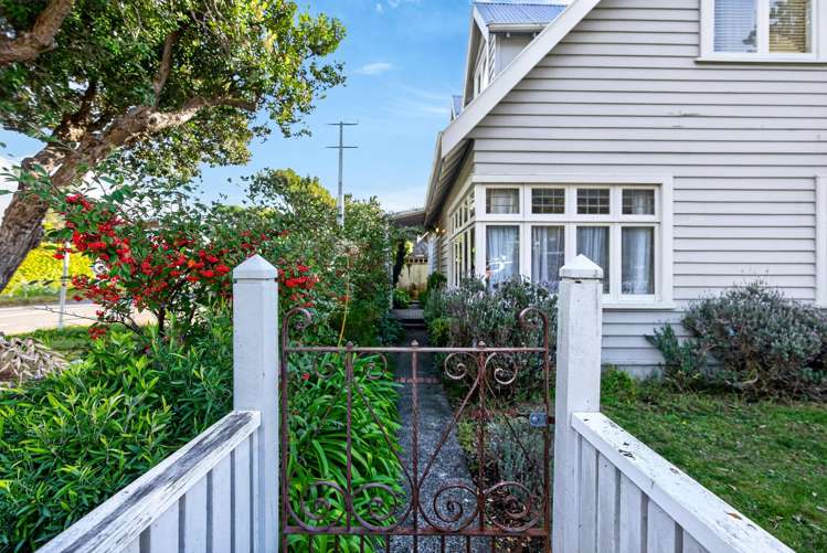 44 Oroua Street Eastbourne_31