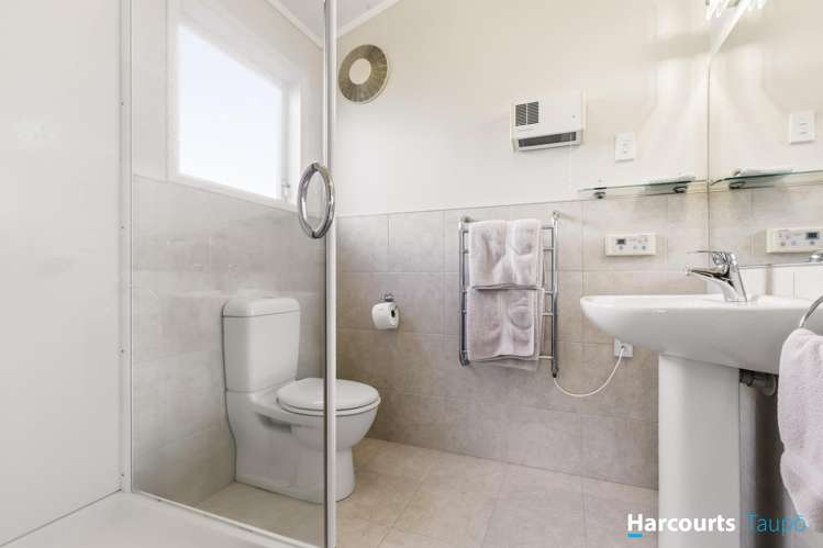 49 Shepherd Road Waipahihi_14