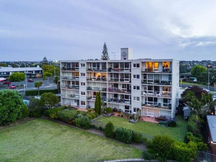 8/160 Kepa Road Orakei_9