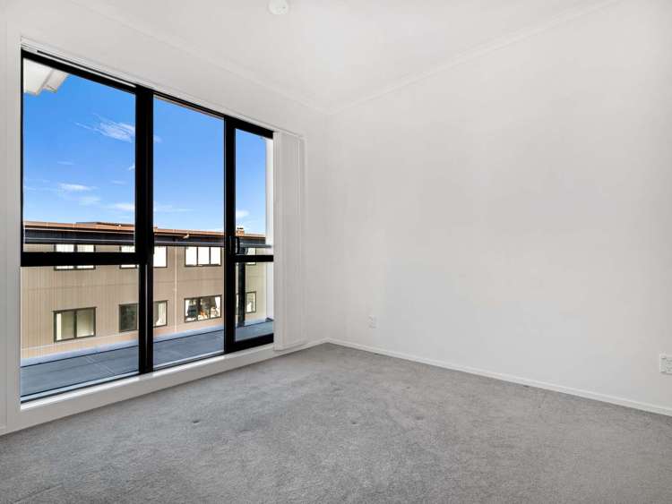 17/11 Carlos Drive Flat Bush_21