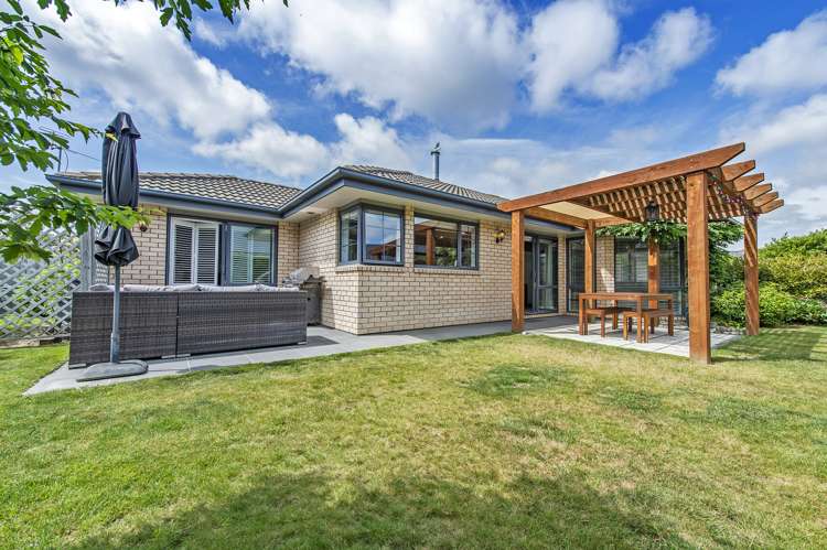 8 Keyes Mews Rolleston_0