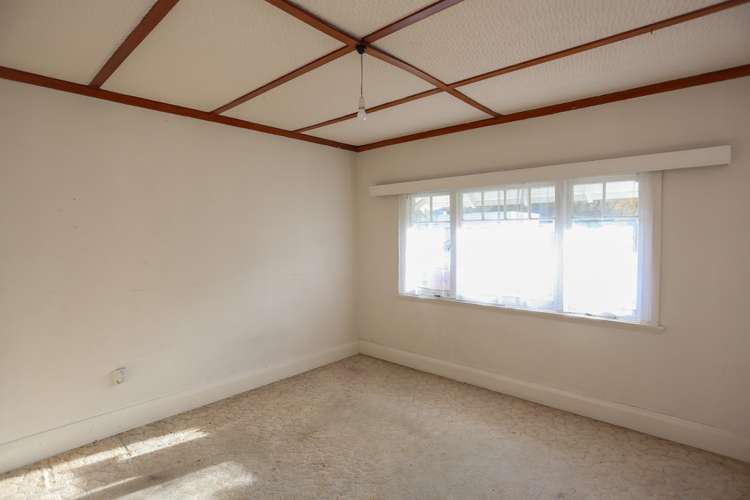 127 Rutene Road Kaiti_12
