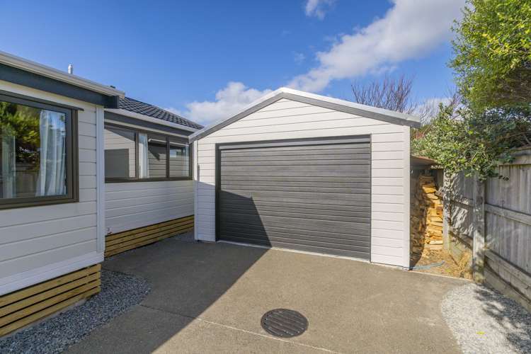 8a Hurley Road Paraparaumu Beach_15