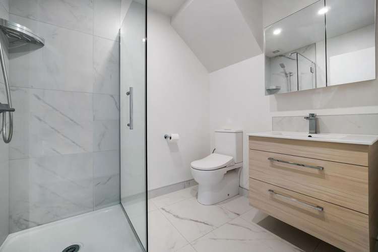13/10 Willcott Street 1727_10