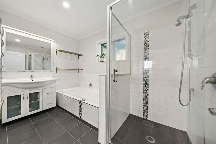 79a Pleasant Road Glen Eden_18