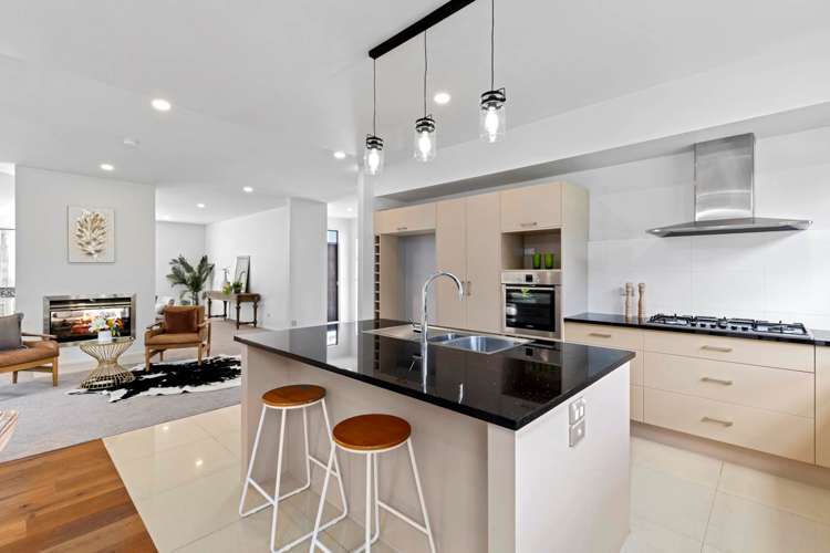 21 Zara Court Windsor Park_8