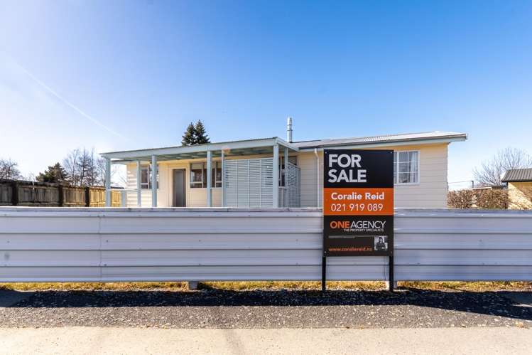 6 Sealy Street Twizel_21
