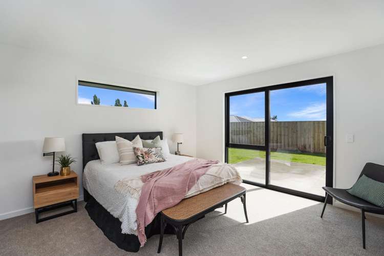 52 Strowan Avenue Elgin_19