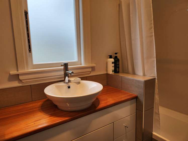 6 Elizabeth Street Greymouth_17