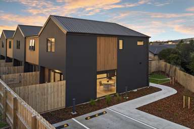 1/4 Burlington Street_2