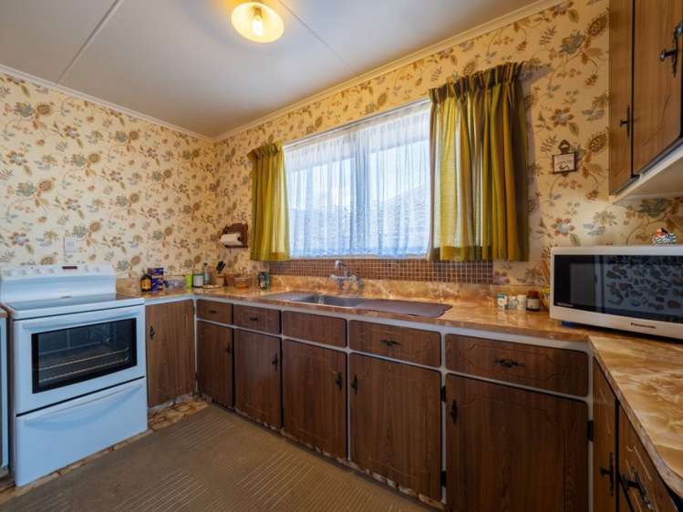 1/305 Wills Street Ashburton_6