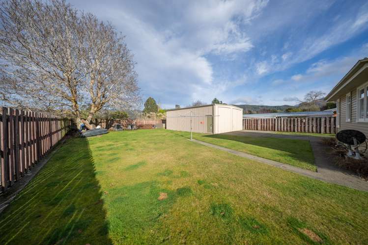 29 Excelsior Place Manapouri_21