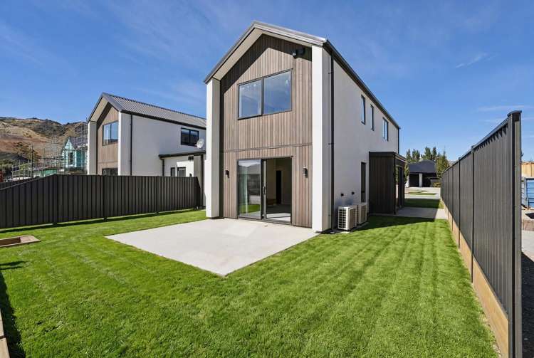 8 Woods Crescent Cromwell_20