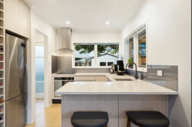 2/10 Princes Street Northcote Point_4