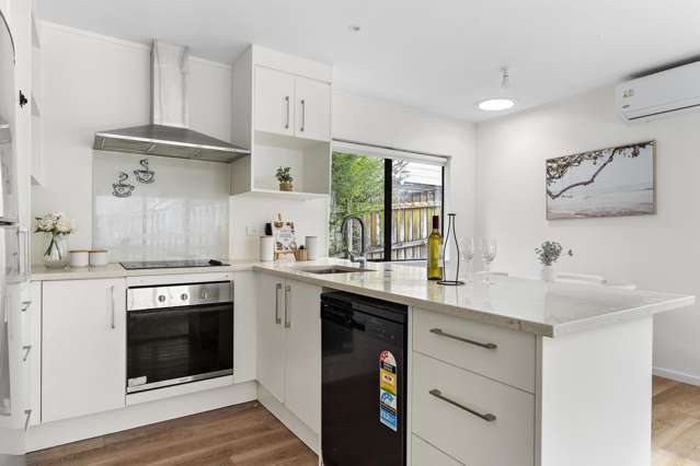 1/95 Hobsonville Road West Harbour_2