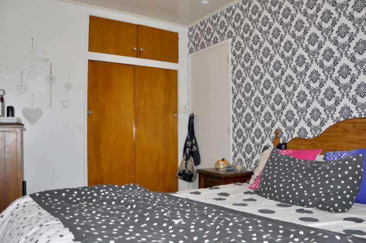 3/11 Cornwall Place Stoke_18