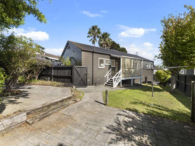 20 Rukumoana Place Clendon Park_18