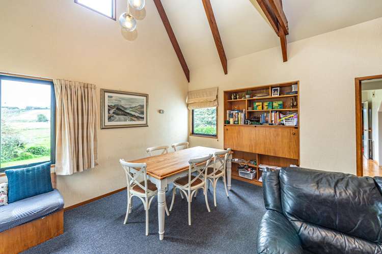 275 Parahaki Road Waverley_10