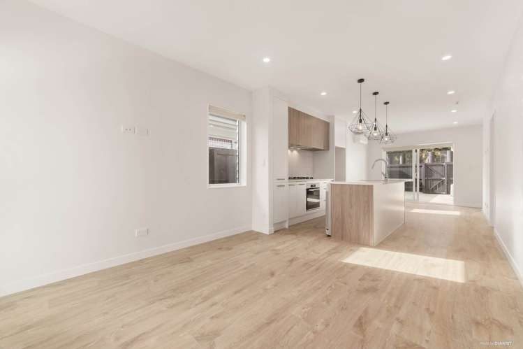 33 Ahutoetoe Road Milldale_4