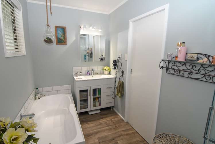 21 Baillie Crescent Carterton_8