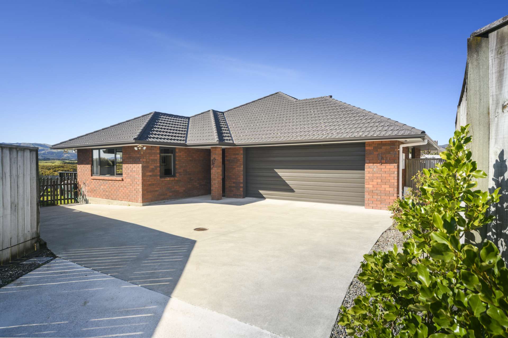 12 Ron Place Fitzherbert_0