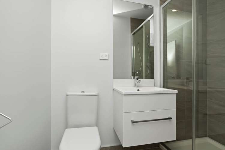 Moor Avenue Te Atatu Peninsula_8