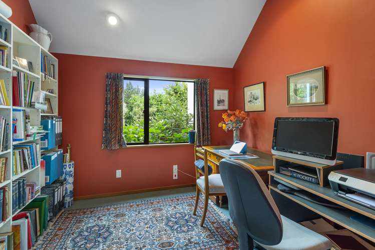 4 Vista Place Huntsbury_17