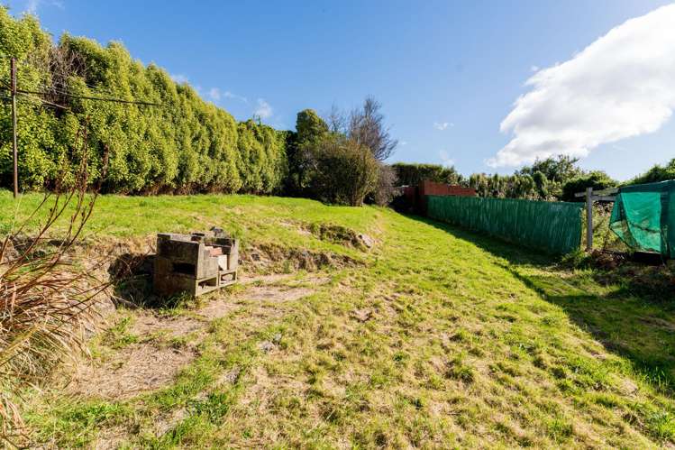 70 Sidey Street Calton Hill_13