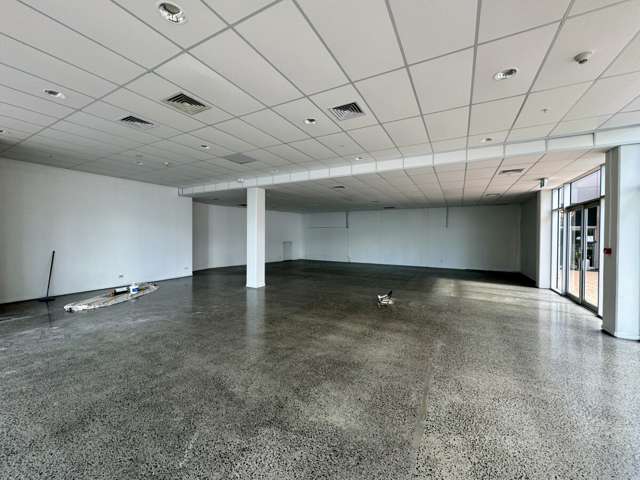 135 Newton Road Newton_1