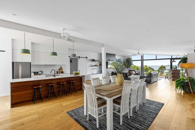 10 Hillcrest Road Orewa_13