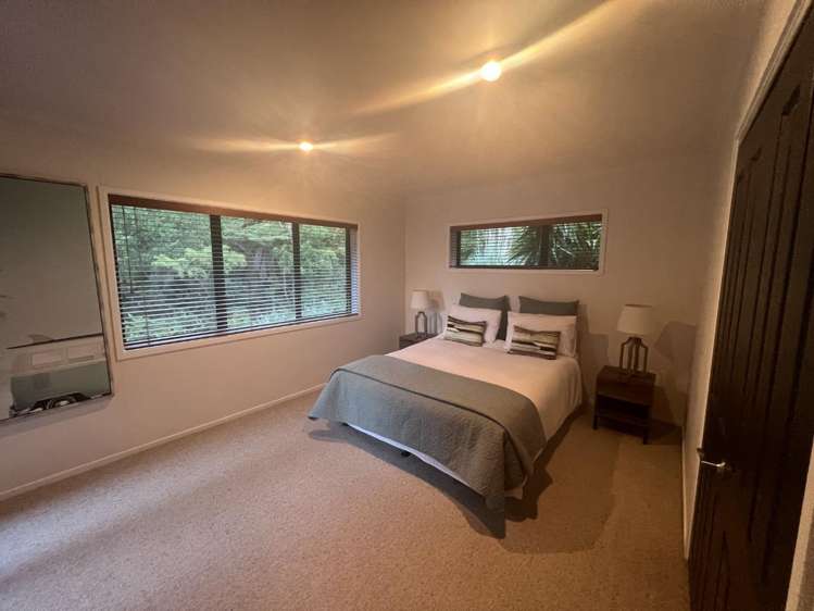 65 Roberts Road Matakatia Bay_16