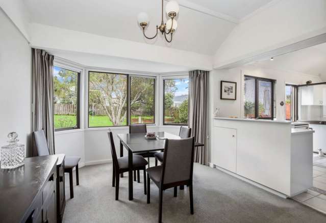 18 Queensway Three Kings_3