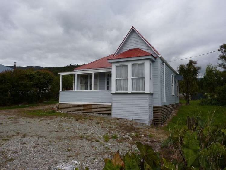 22 Banbury Street Waimangaroa_16