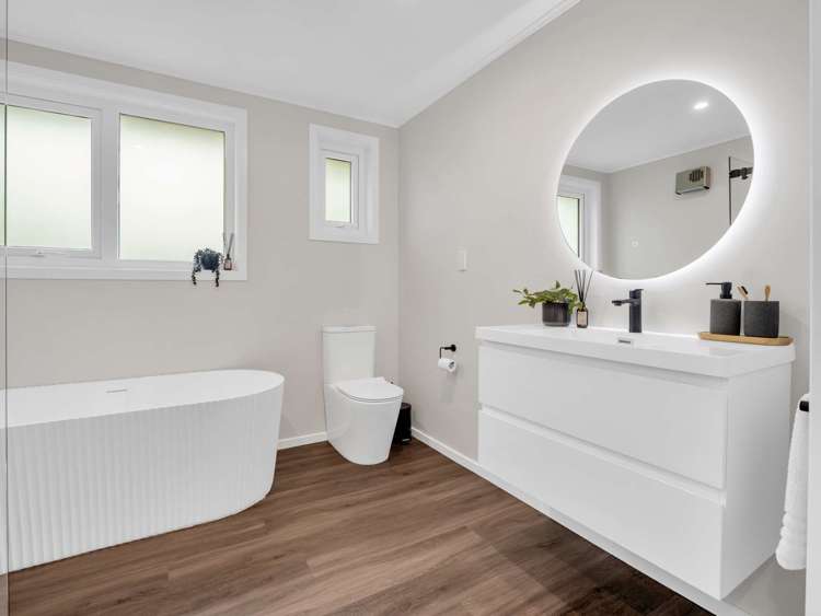 22 Russell Avenue Allenton_19