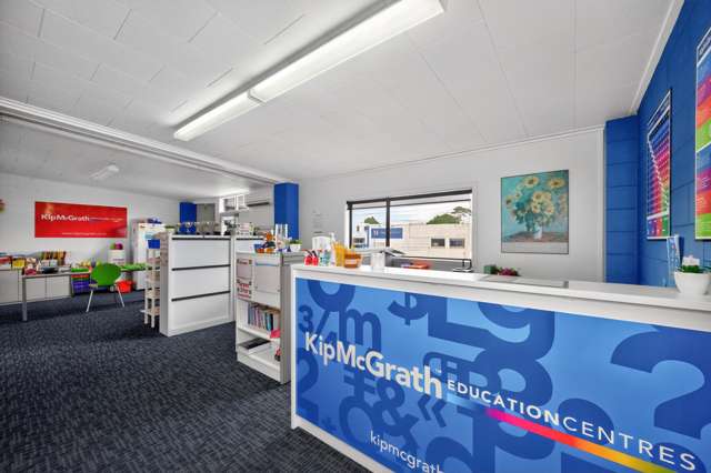 8-12 King Street Pukekohe_4