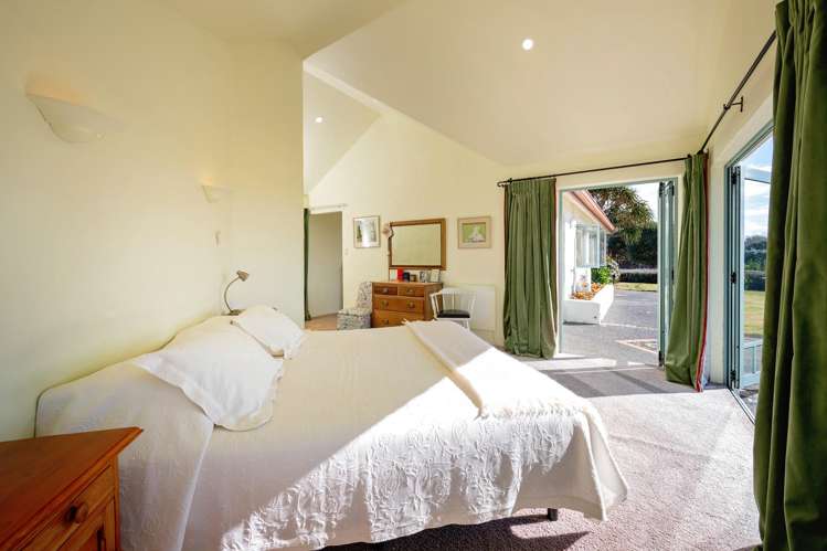 148 Clifton Road Te Awanga_13