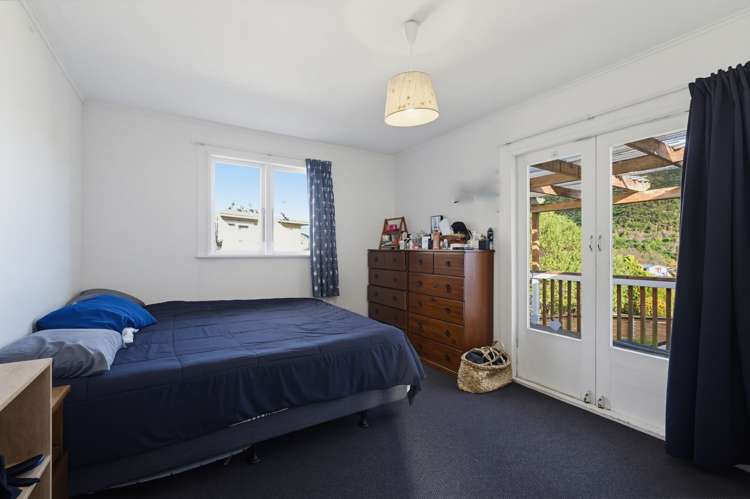 42 Parenga Street Wainuiomata_8