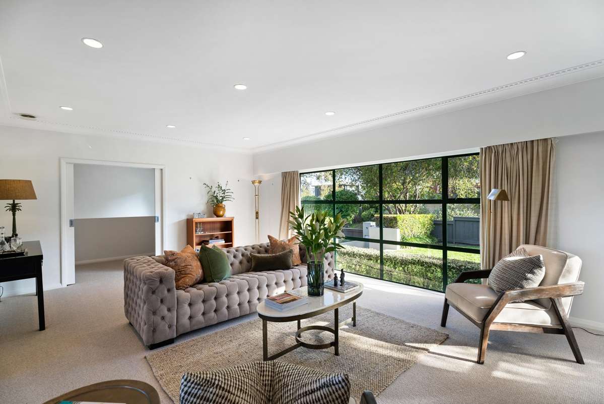 1 Hopkins Crescent_1