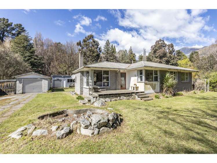 5 Kowhai Drive Lake Coleridge_18