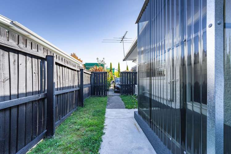 2/54 Devon Street Sydenham_16