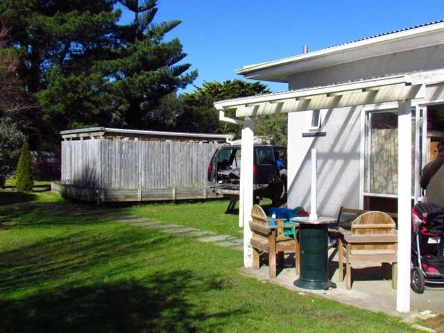 37 Mckenzie Street Levin_1