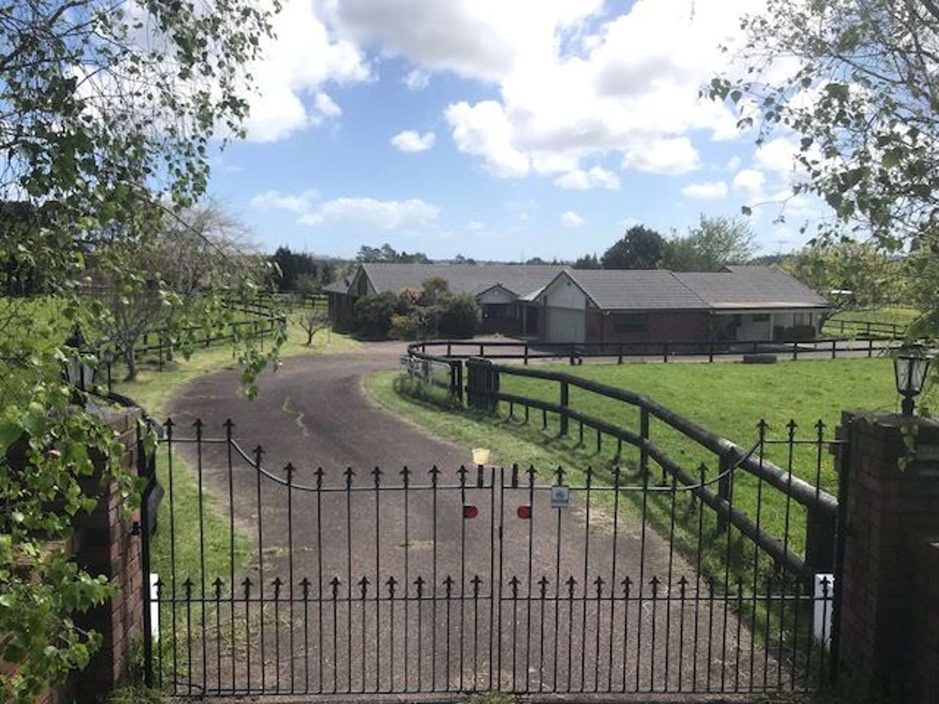 454 Taupaki Road Kumeu_0