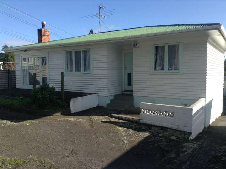 14 Blease Street New Lynn_7
