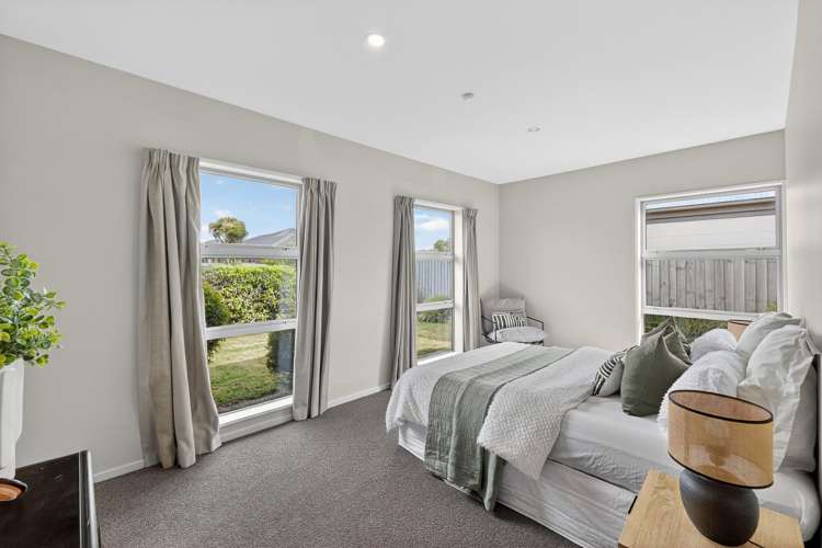 15 St Peters Close Woolston_6