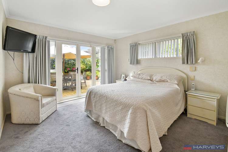 4 Stewart Gibson Place Manurewa_12