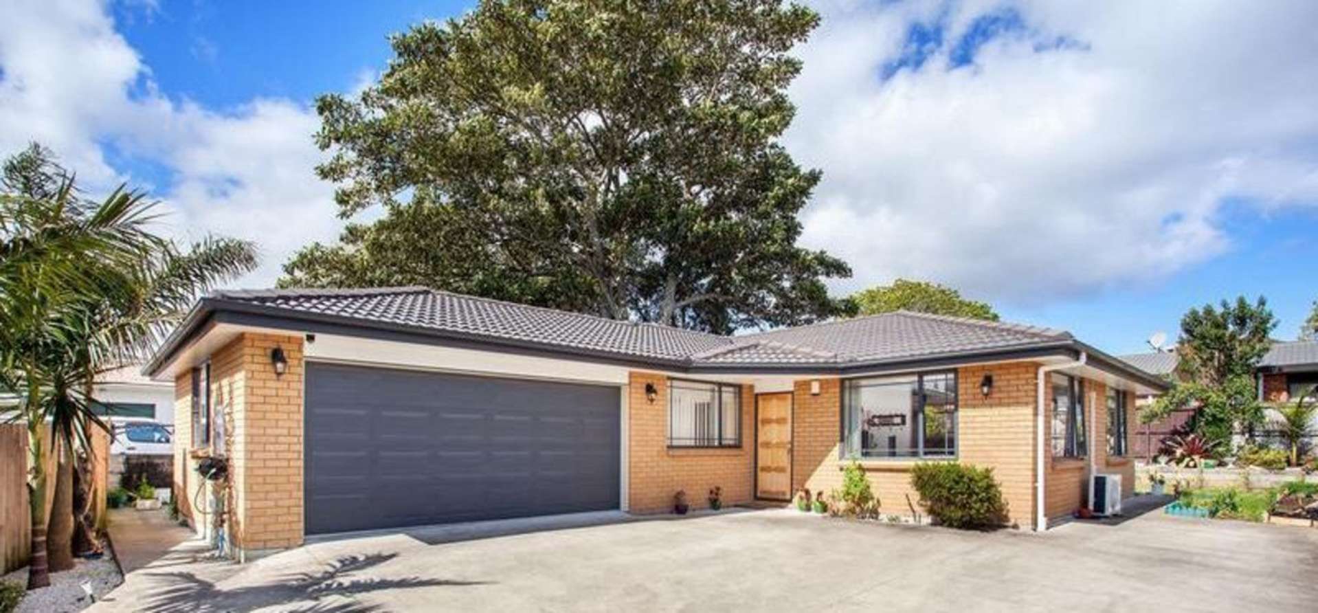 a/68 Farquhar Road Glendene_0