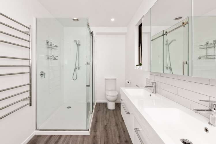 3 Warwick Crescent Taradale_13